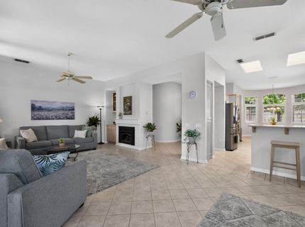 201 Stamos, Roseville, CA 95747 Photo