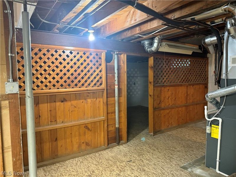 5469 Thomas Street, Maple Heights, OH 44137 Photo 32