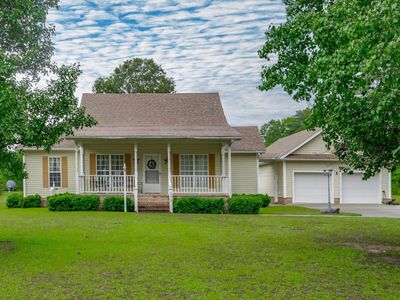 235 Sorin Circle , Elloree, SC 29047