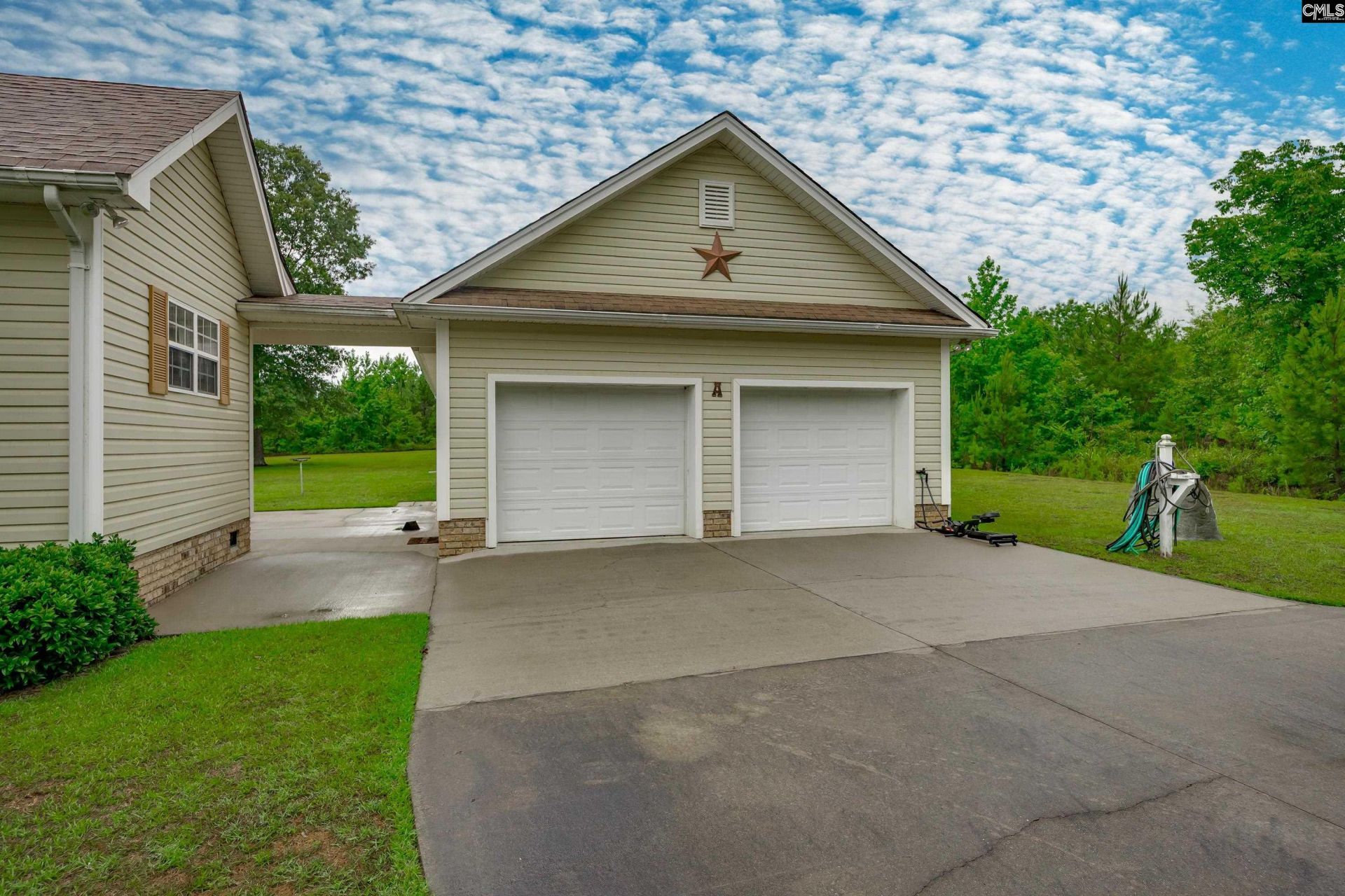 235 Sorin Circle  Photo 4