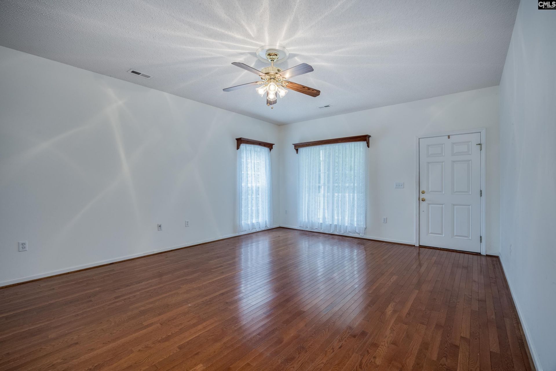 235 Sorin Circle  Photo 8
