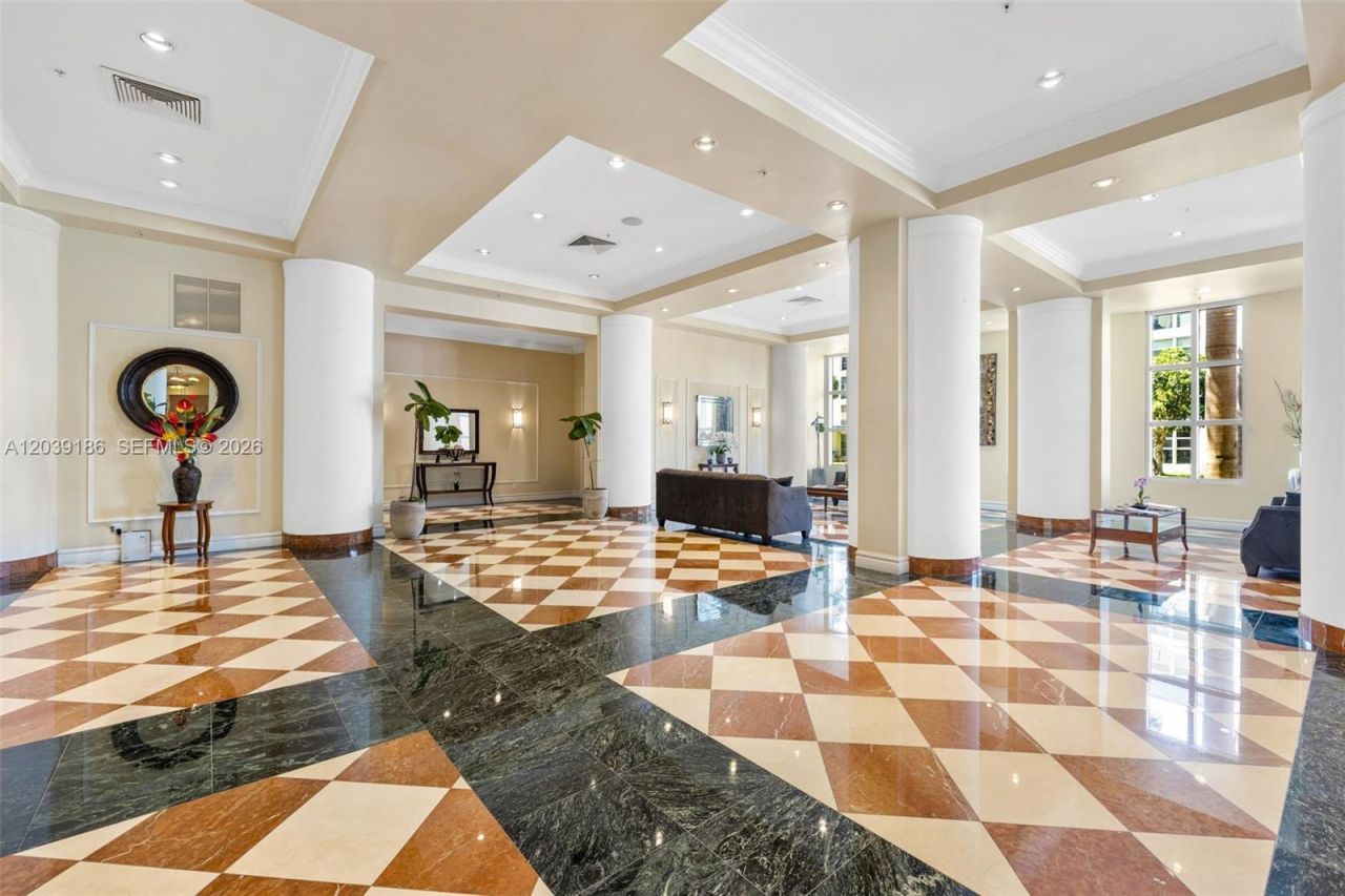 17555 Atlantic Blvd , Unit 708, Sunny Isles Beach, FL 33160 Photo