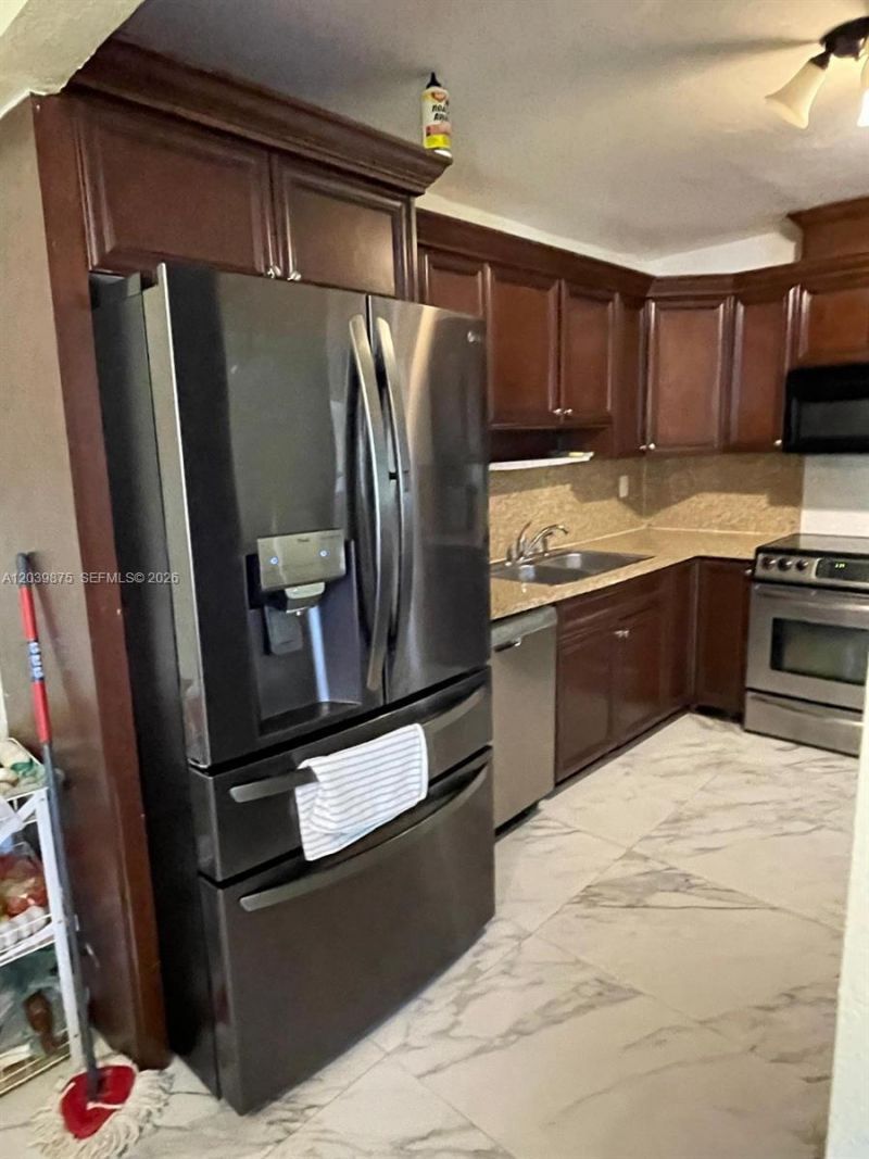 2230 NW 32nd Ter, Lauderdale Lakes, FL 33311 Photo