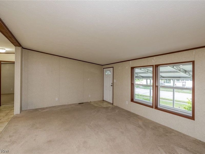 81 Periwinkle Drive, Olmsted Township, OH 44138 Photo 11