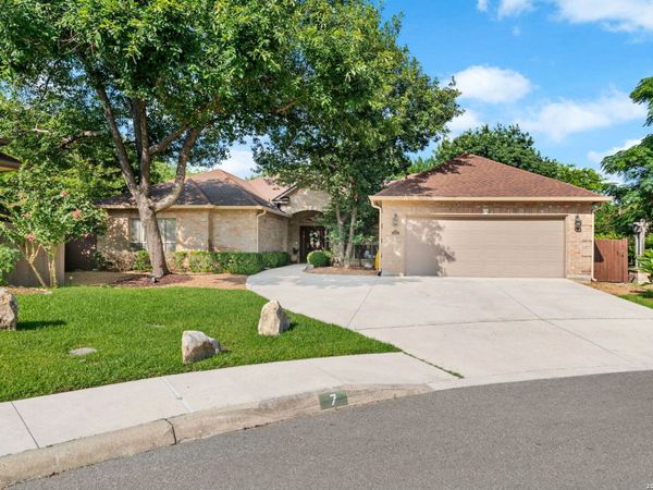 7 Greens Shadow, San Antonio, TX 78216