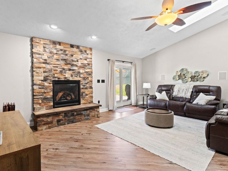 7990 Little Turtle Court, Dayton, OH 45414 Photo 10