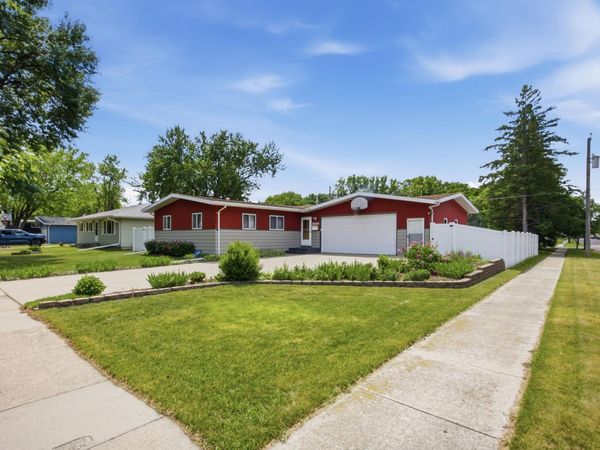 3030 8th Street N, Fargo, ND 58102