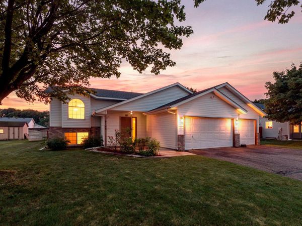 9143 Brunswick Avenue N, Brooklyn Park, MN 55443