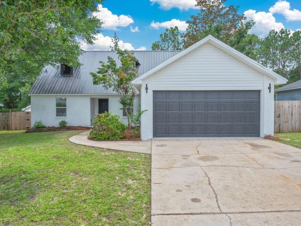 135 Nicole Lane, Crestview, FL 32539