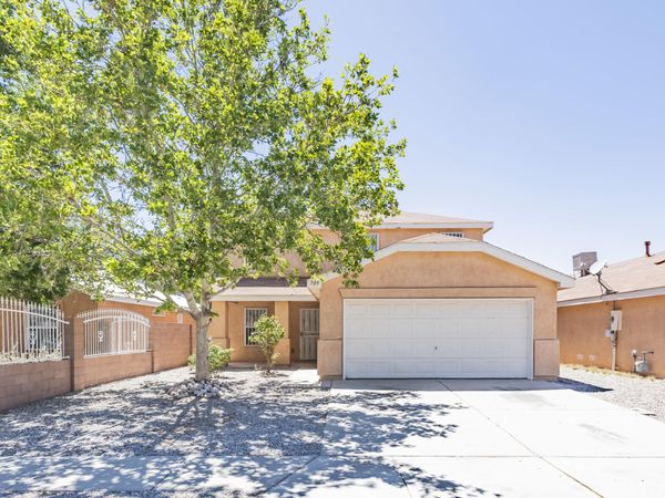 709 Noah Avenue SW, Albuquerque, NM 87121