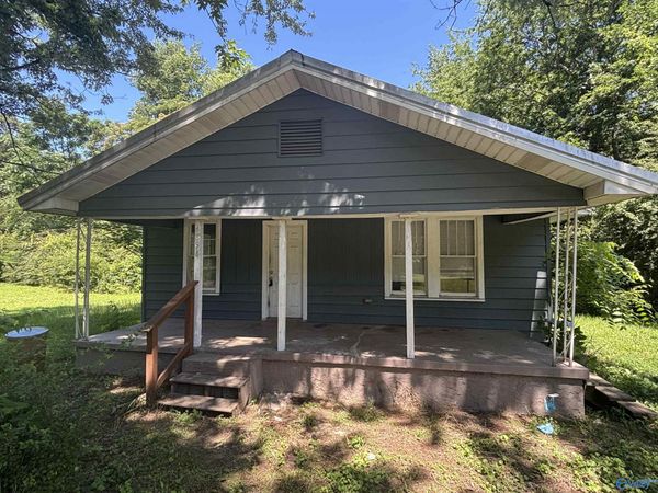 4854 Lynndale Avenue, Graysville, AL 35073