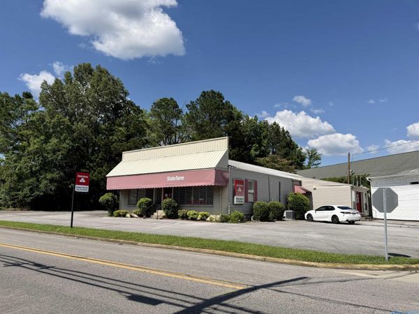900 South 4th Street, Gadsden, AL 35901