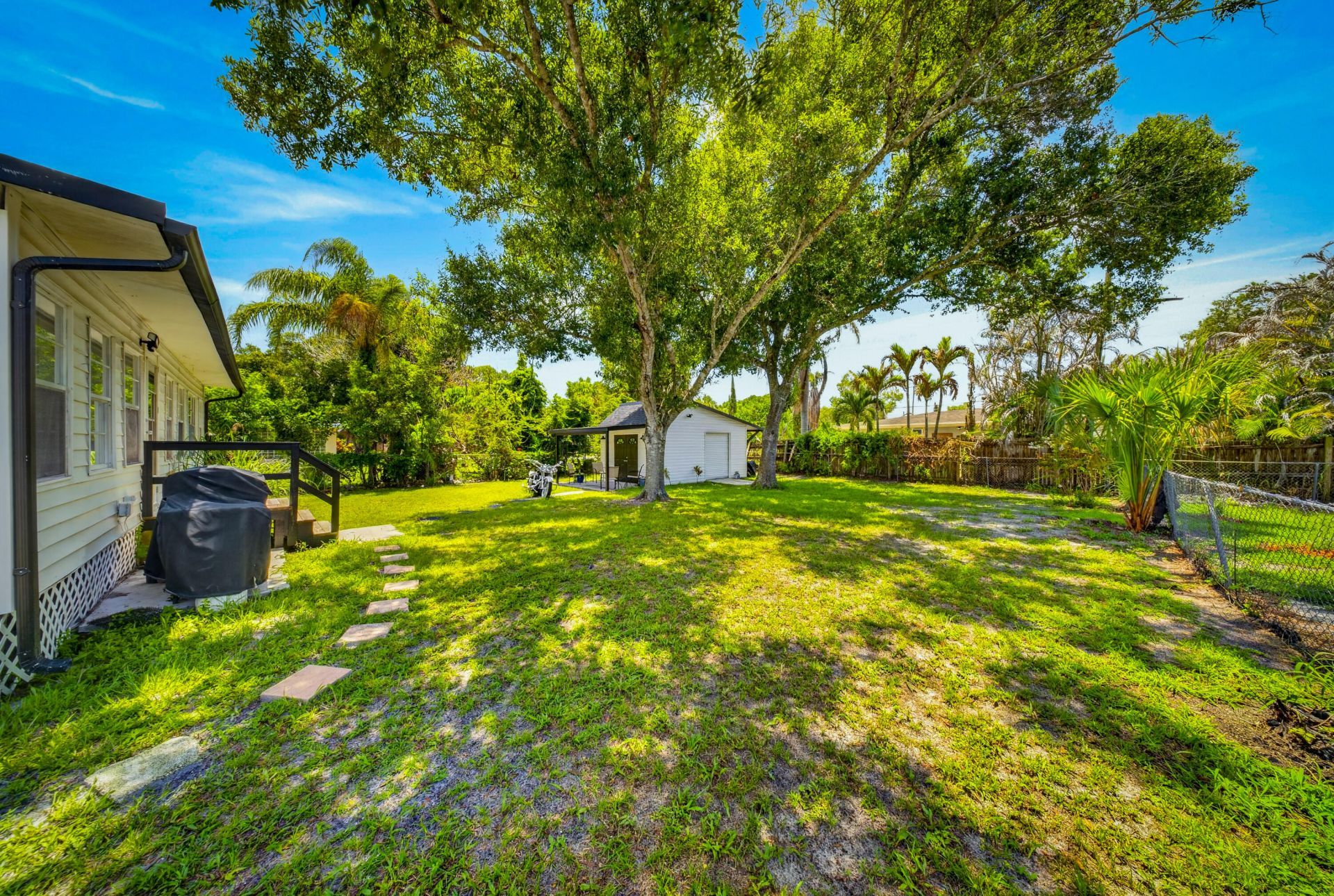 1105 Jasmine Avenue, Fort Pierce, FL 34982 Photo