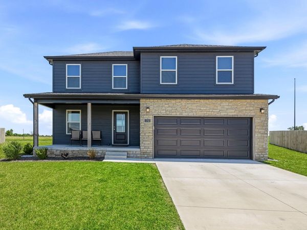1753 E Macon Street, Republic, MO 65738
