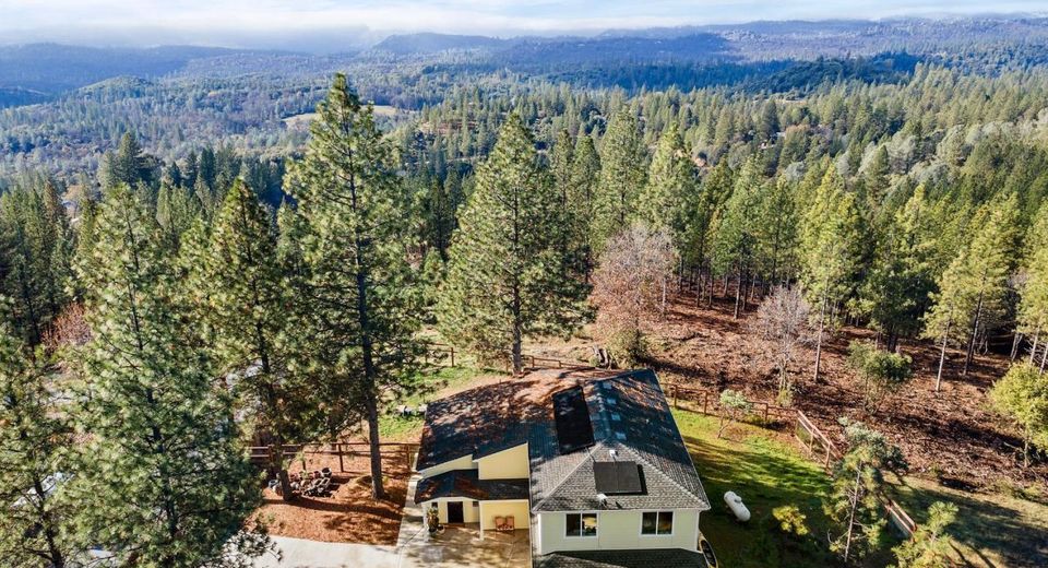 5915 Traverse Creek Road, Garden Valley, CA 95633 Photo