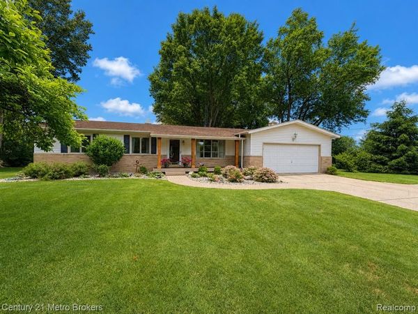 3259 N Seymour Road, Flushing Twp, MI 48433
