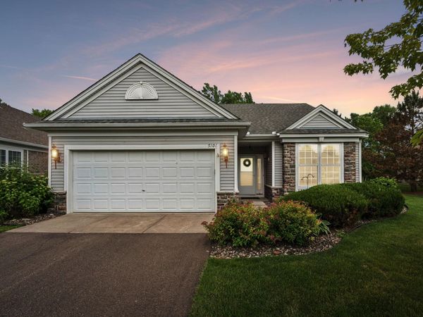 5101 157th Street N, Hugo, MN 55038