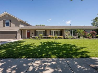 56 Alys Drive W, Depew, NY 14043