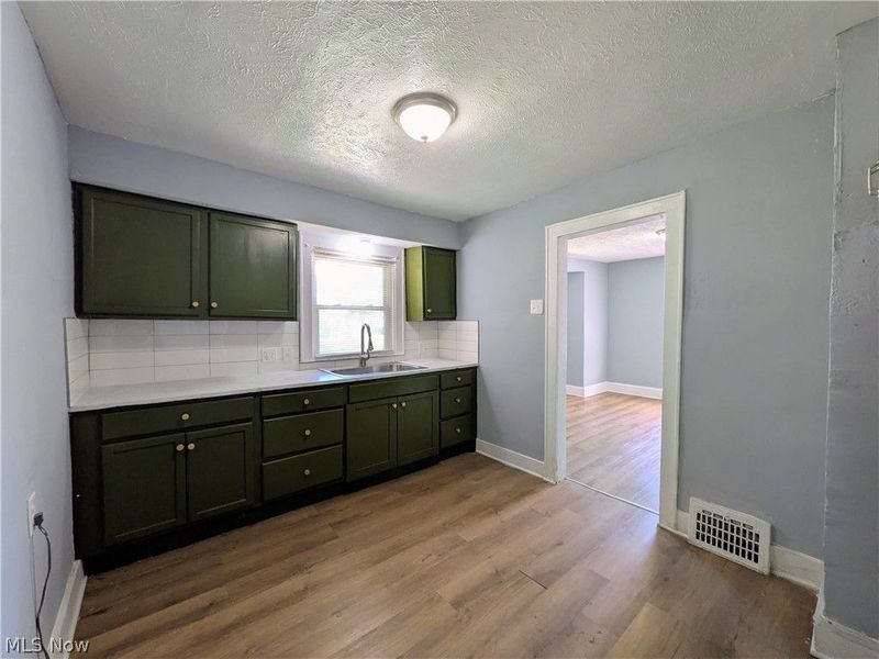 13415 Argus Avenue, Cleveland, OH 44110 Photo 16