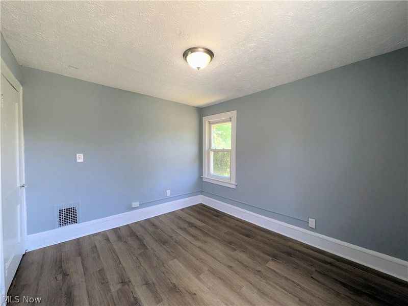 13415 Argus Avenue, Cleveland, OH 44110 Photo 21