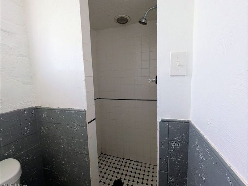 13415 Argus Avenue, Cleveland, OH 44110 Photo 33