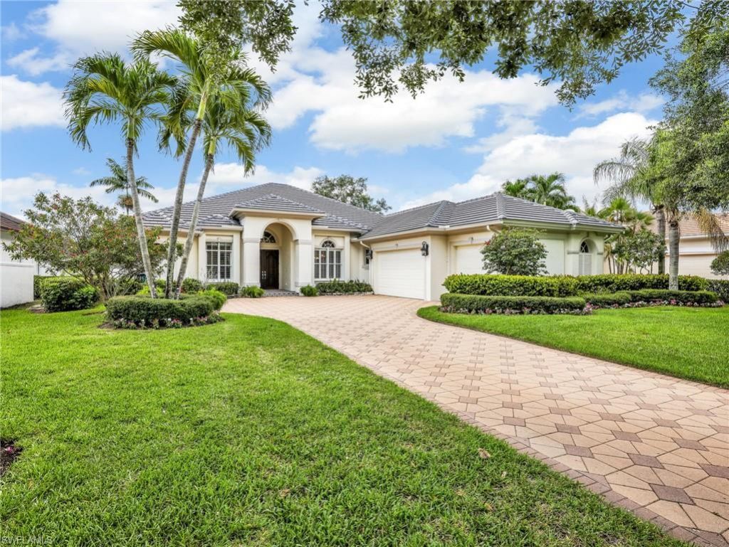 2944 Gardens Blvd, Naples, FL 34105 Main Photo