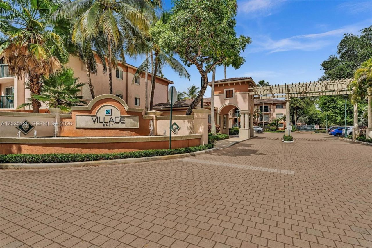 2107 SE 10th Ave , Unit 809, Fort Lauderdale, FL 33316 Photo