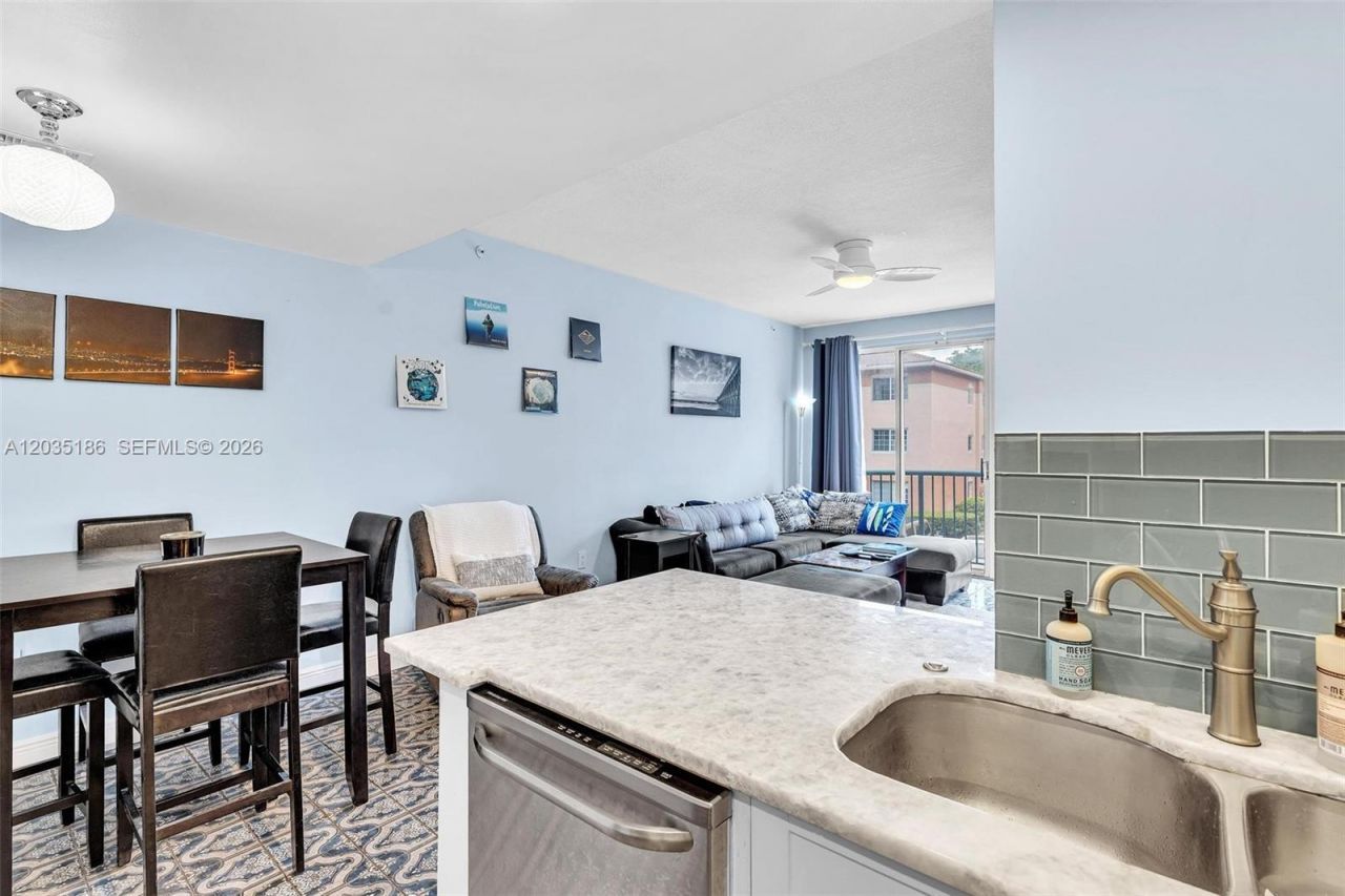 2107 SE 10th Ave , Unit 809, Fort Lauderdale, FL 33316 Photo