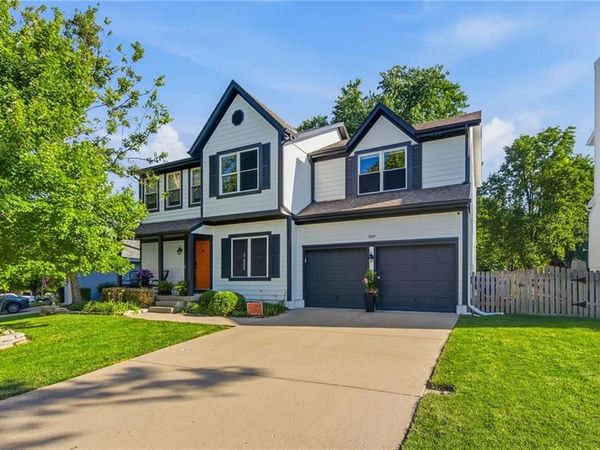 13614 W 129th Terrace, Olathe, KS 66062