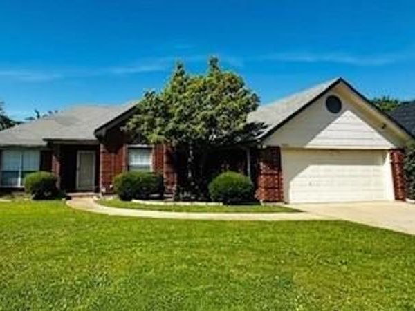 7801 Cortland Drive, North Richland Hills, TX 76182