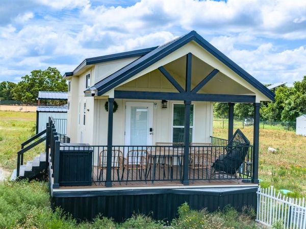 828 Wilson Road, Perrin, TX 76486