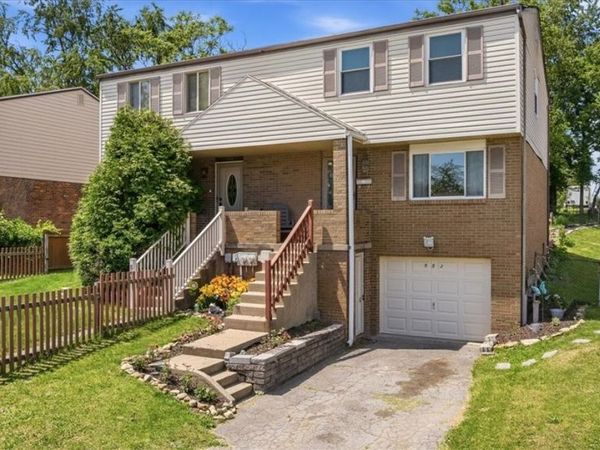 553 Indus St., Pittsburgh, PA 15207