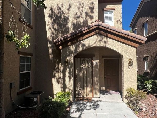 3915 Legend Hills Street , Unit 104, Las Vegas, NV 89129