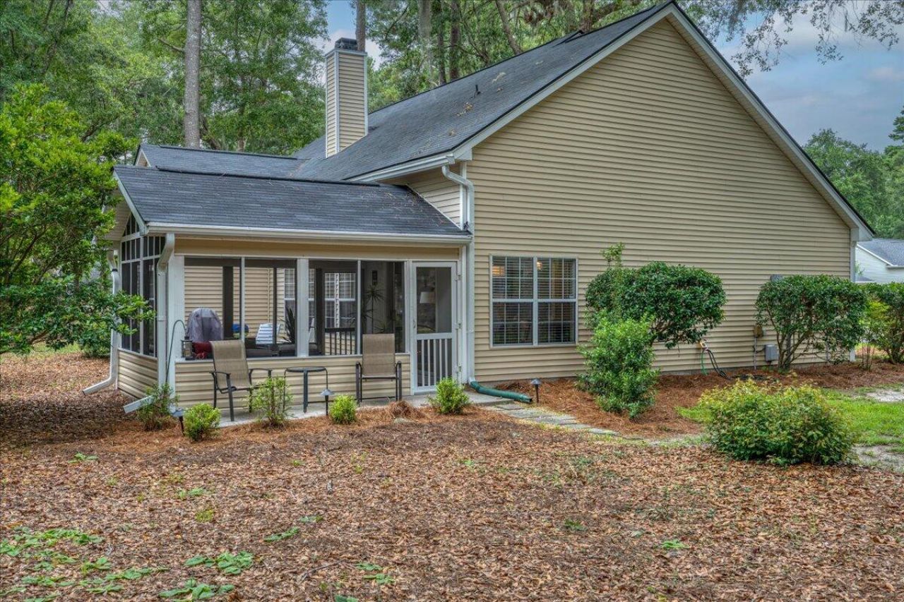 211 Green View Court Photo 27