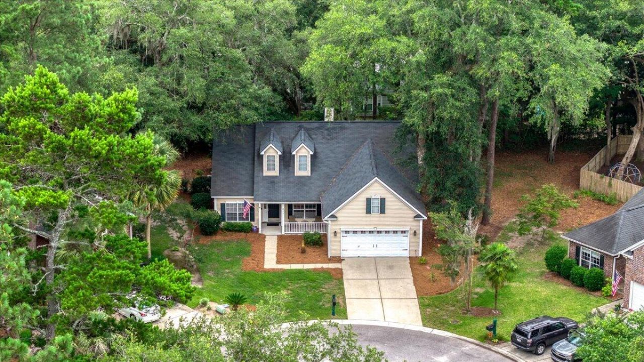 211 Green View Court Photo 30