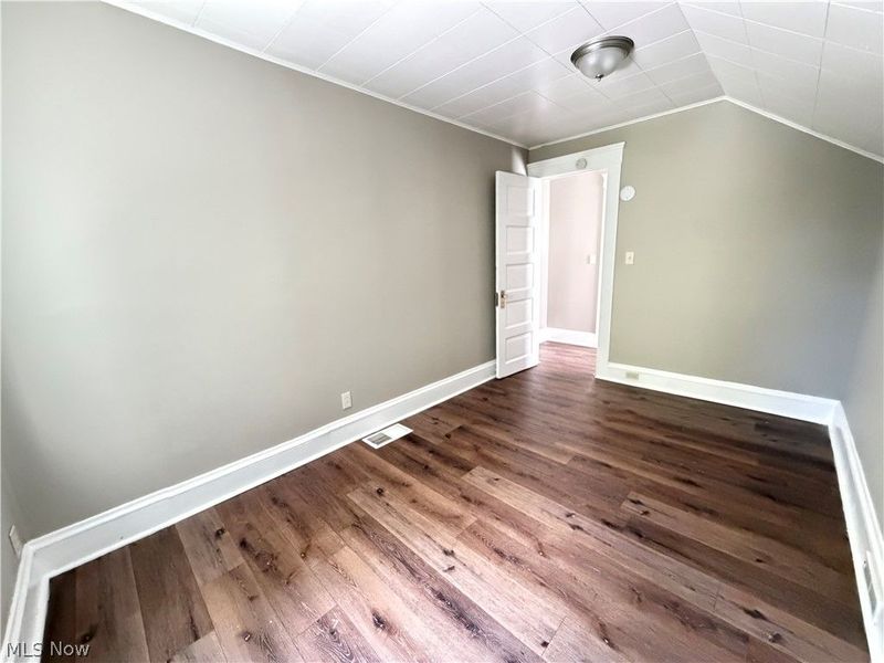 11731 Arden Avenue, Cleveland, OH 44111 Photo 8