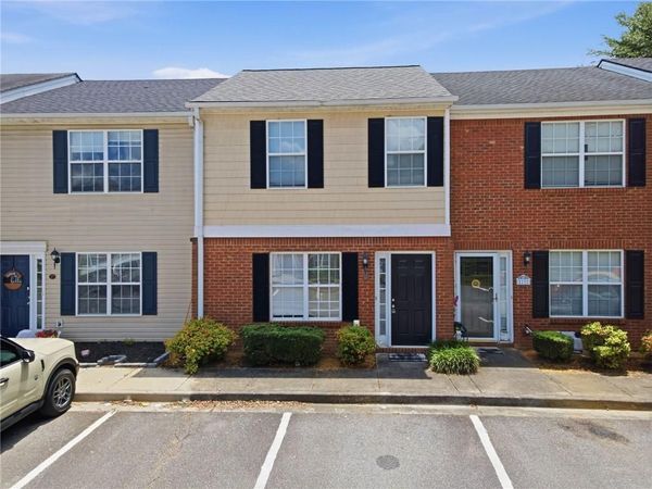 18 Princeton Place Drive , Adairsville, GA 30103