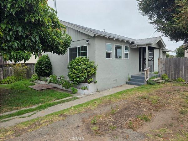 557 S 10th , Grover Beach, CA 93433