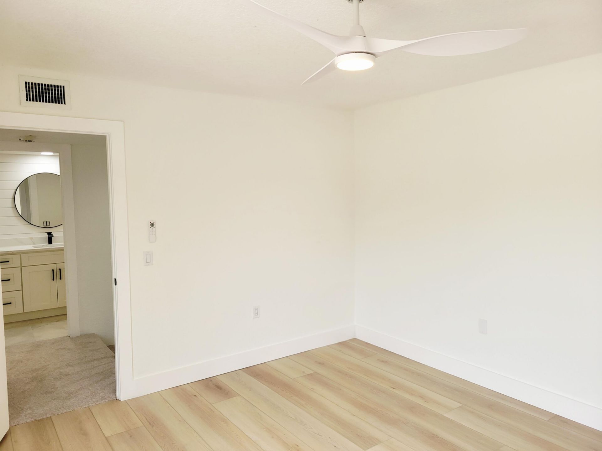712 7th Way, West Palm Beach, FL 33407 Photo