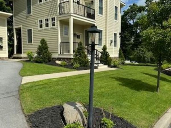 7 N Circular Street, Saratoga Springs, NY 12866