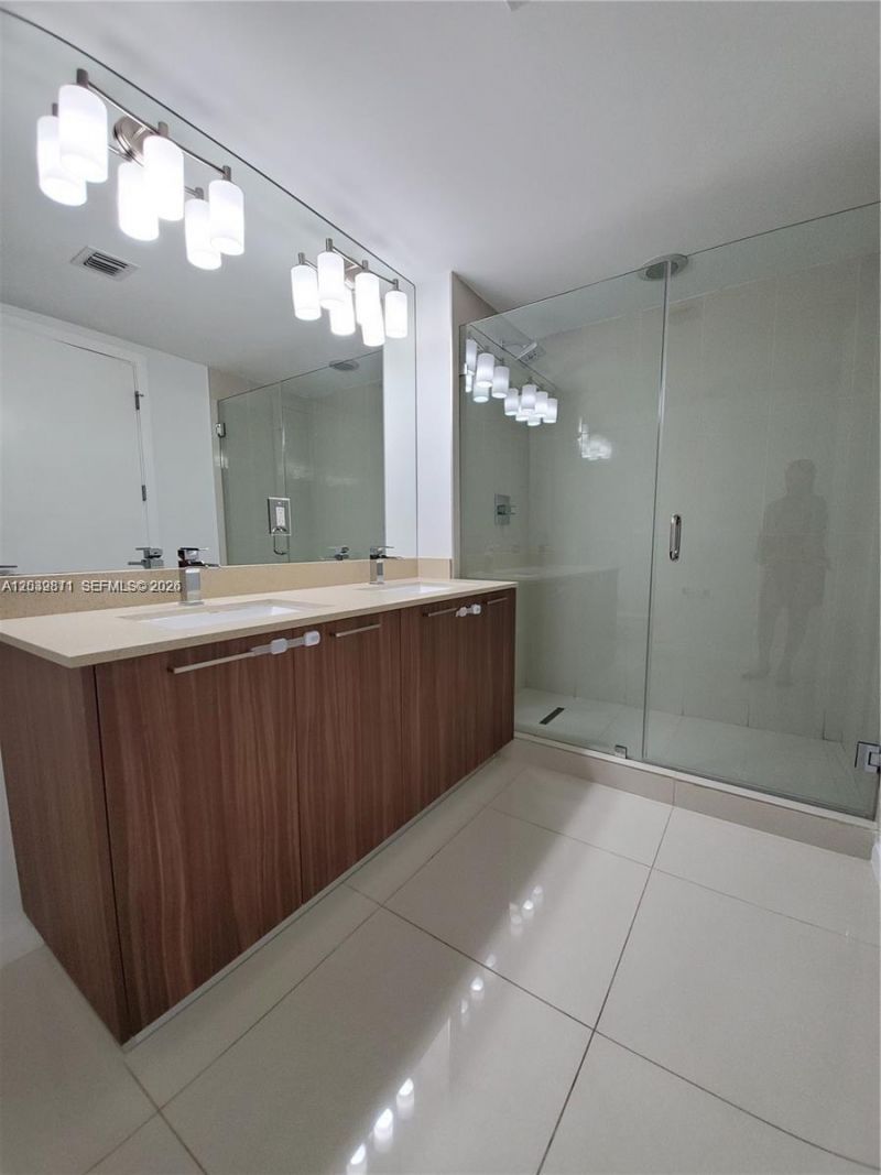 5252 NW 85th Ave , Unit 1504, Doral, FL 33166 Photo