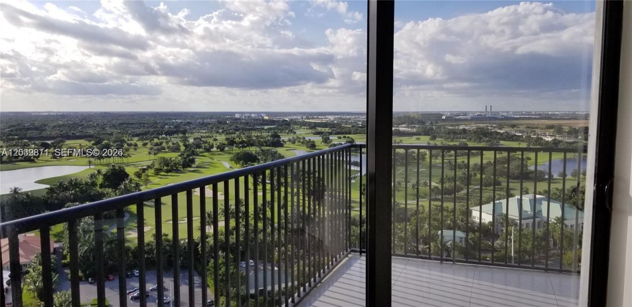 5252 NW 85th Ave , Unit 1504, Doral, FL 33166 Photo