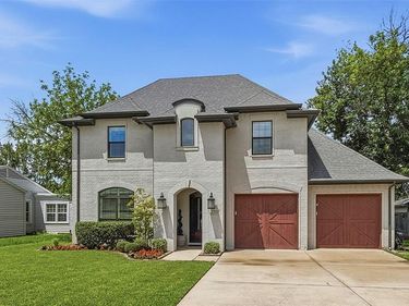 725 Edgefield Road, Fort Worth, TX 76107