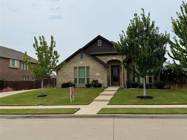 729 Oakleaf Drive, Midlothian, TX 76065