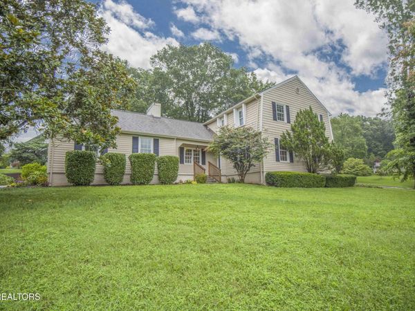 11144 Pleasant Forest Drive, Knoxville, TN 37934