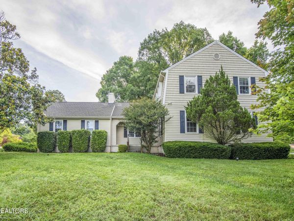11144 Pleasant Forest Drive, Knoxville, TN 37934