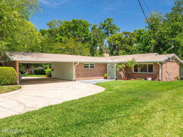 2247 SEGOVIA Avenue, Jacksonville, FL 32217