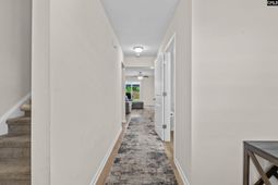 1069 Crescent Moon Loop  photo 4