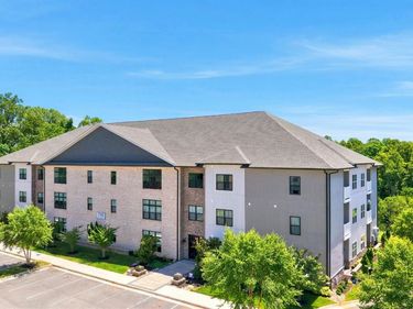 1300 Stoney Ridge Boulevard, Forest, VA 24551