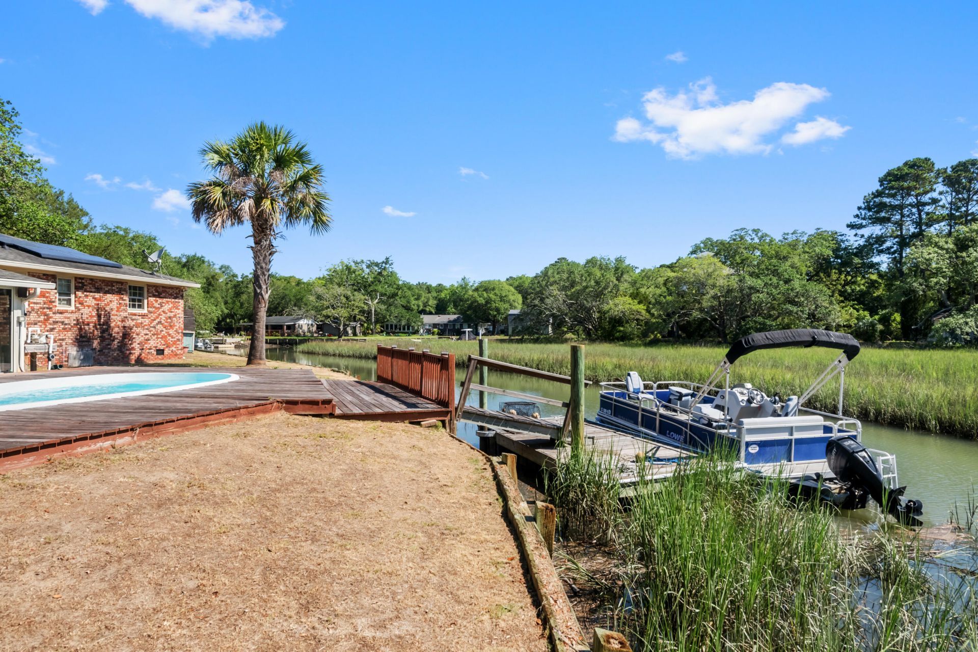665 Port Circle Photo 16